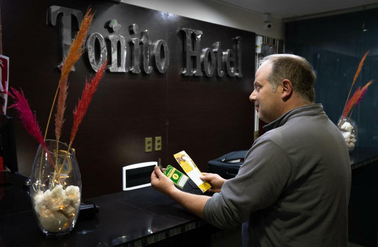 Tonito Hotel Ουγιούνι Εξωτερικό φωτογραφία