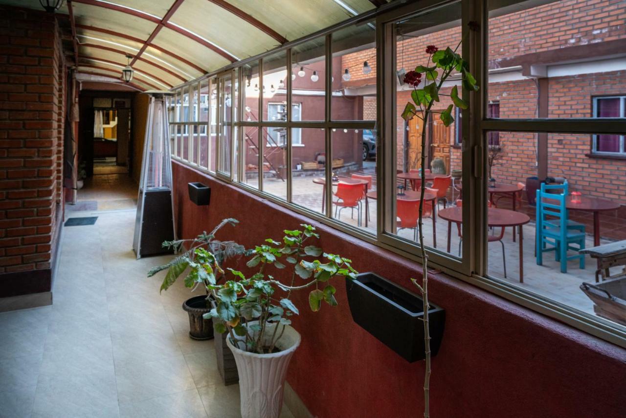 Tonito Hotel Ουγιούνι Εξωτερικό φωτογραφία